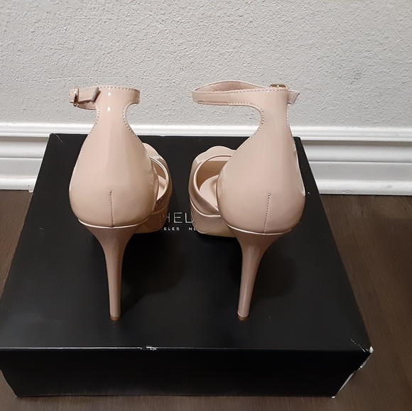 Rachel Zoe - Picture 4 of 5